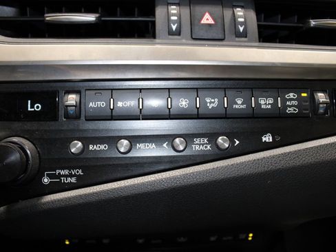 Used 2020 Lexus ES 350 Luxury image 51