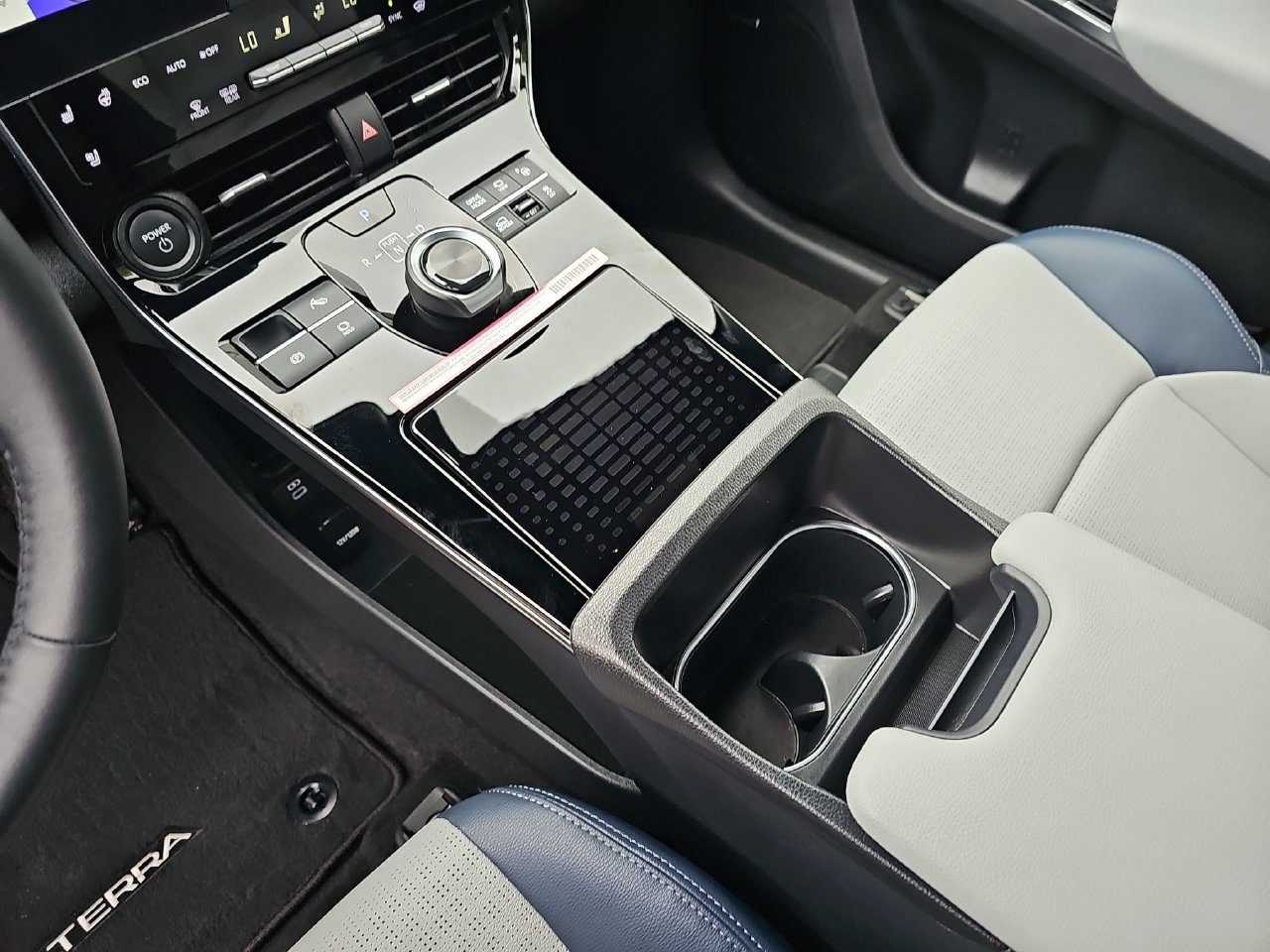 Certified 2023 Subaru Solterra AWD image 29