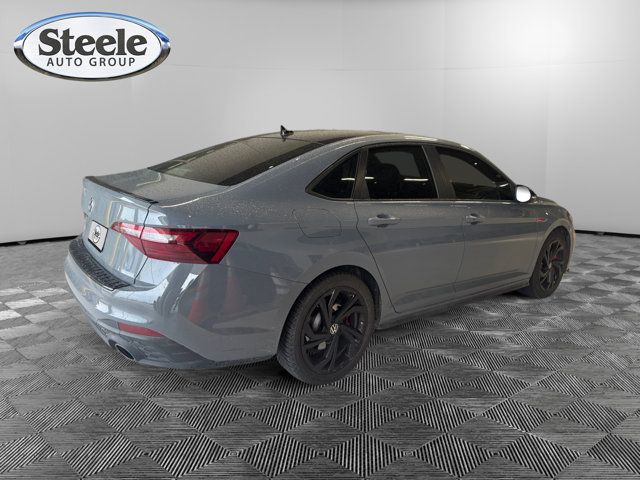 Used 2023 Volkswagen Jetta GLI Autobahn FWD image 4
