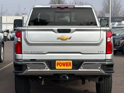 Used 2022 Chevrolet Silverado 3500 LTZ w/ LTZ Premium Package image 5