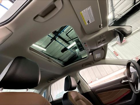 New 2026 Volkswagen Jetta SEL image 28