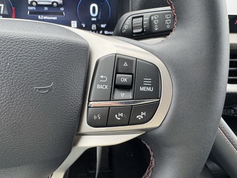 New 2026 Ford Explorer Active w/ Active Comfort Package RWD image 20