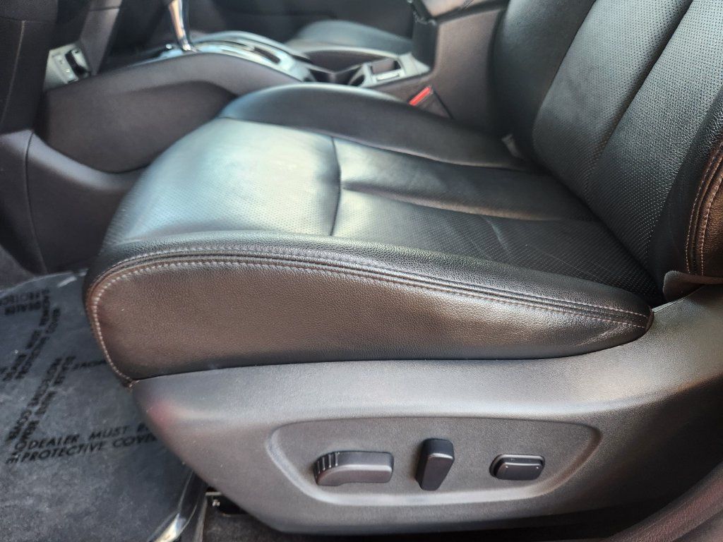 Used 2016 Nissan Rogue SL w/ SL Premium Package FWD image 14