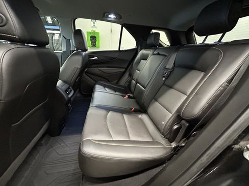 Used 2020 Chevrolet Equinox Premier w/ Premier Redline Edition image 13