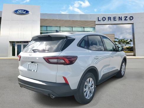 New 2026 Ford Escape Active w/ Tech Pack #1 FWD image 4