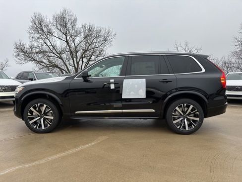 New 2026 Volvo XC90 B5 Core w/ Protection Package Premier image 4