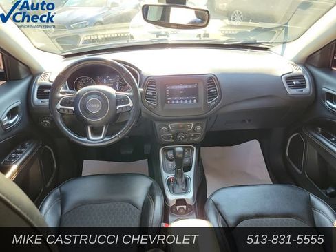 Used 2018 Jeep Compass Latitude w/ Popular Equipment Group AWD/4WD image 10