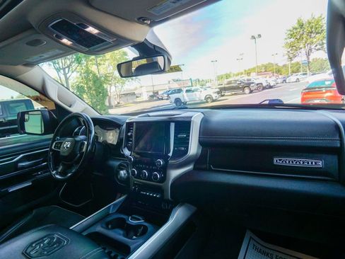 Used 2019 RAM 1500 Laramie RWD image 15