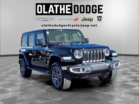 Certified 2023 Jeep Wrangler Sahara 4xe w/ Cold Weather Group image 30