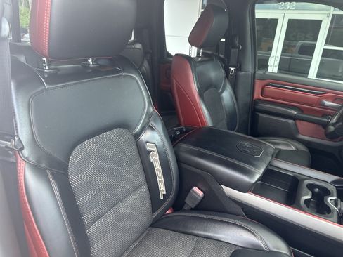 Used 2019 RAM 1500 Rebel AWD/4WD image 32