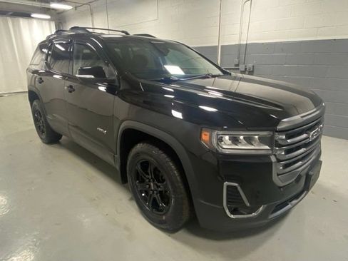 Used 2023 GMC Acadia AT4 w/ Preferred Package AWD/4WD image 4