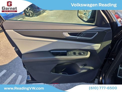 New 2026 Volkswagen Atlas Peak Edition image 11