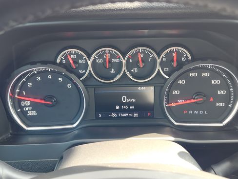 Used 2019 Chevrolet Silverado 1500 LT Trail Boss w/ Convenience Package AWD/4WD image 23