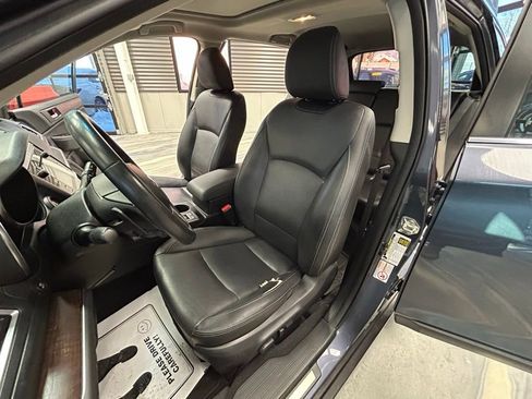 Used 2017 Subaru Outback 2.5i Limited image 8
