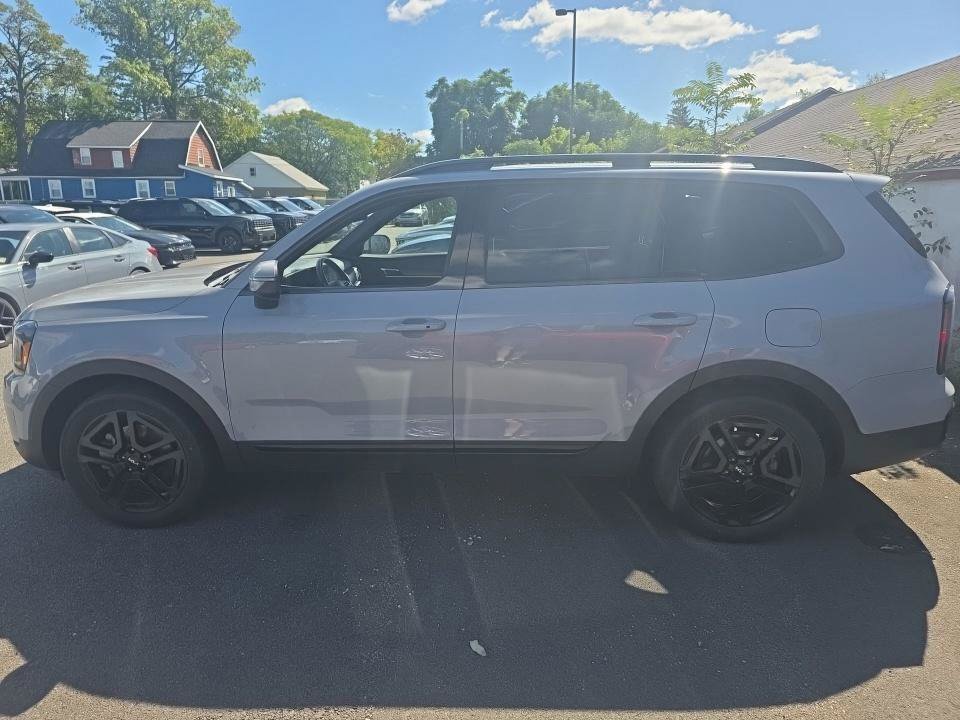 Used 2024 Kia Telluride EX X-Line AWD/4WD image 5