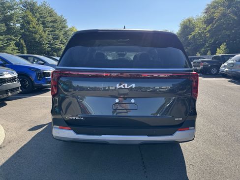 New 2026 Kia Carnival LXS image 5