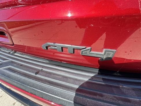 Used 2021 GMC Yukon AT4 w/ AT4 Premium Package AWD/4WD image 33