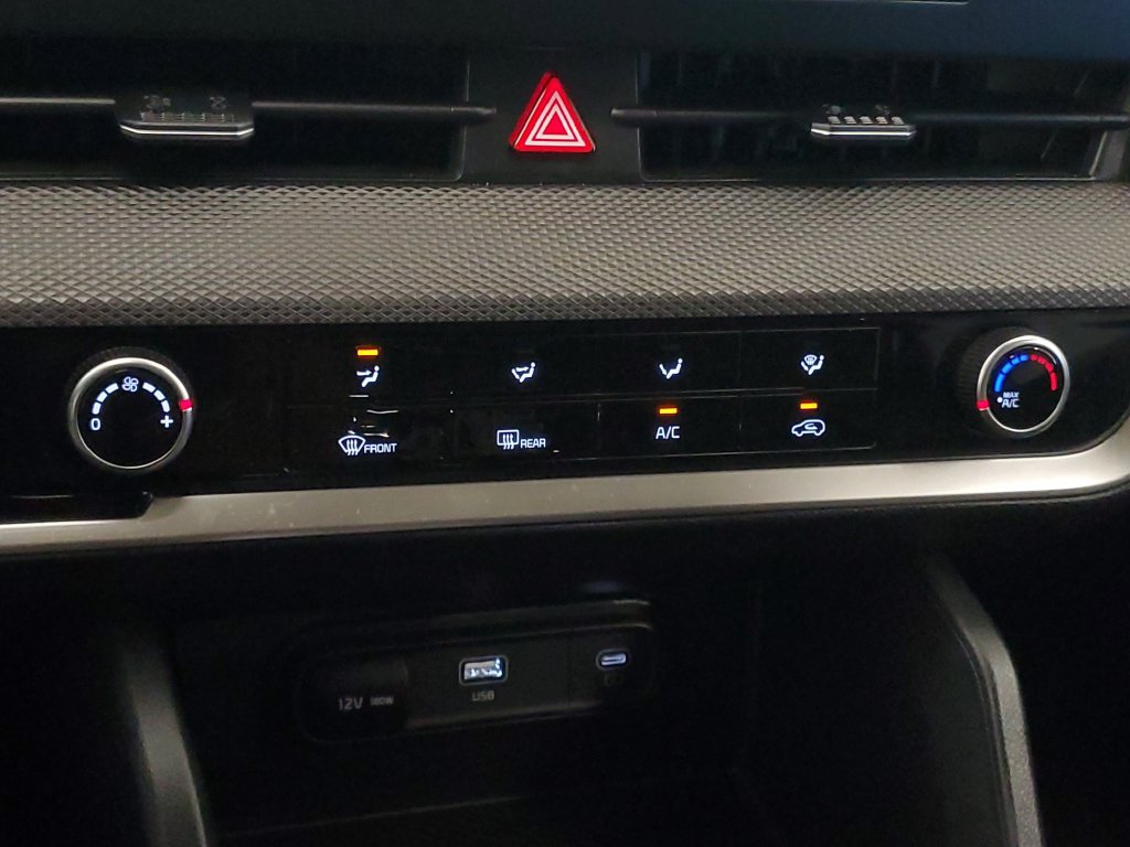 Used 2024 Kia Sportage LX FWD image 20