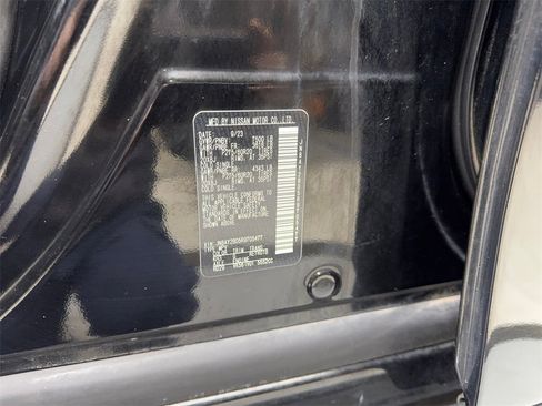 Used 2024 Nissan Armada SL image 90