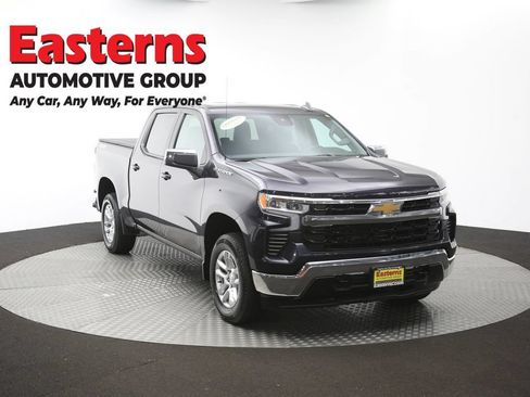 Used 2023 Chevrolet Silverado 1500 LT AWD/4WD image 52