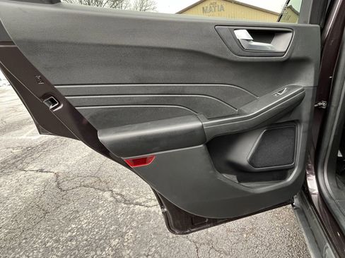 Used 2023 Ford Escape ST-Line w/ Tech Pack #1 AWD/4WD image 16