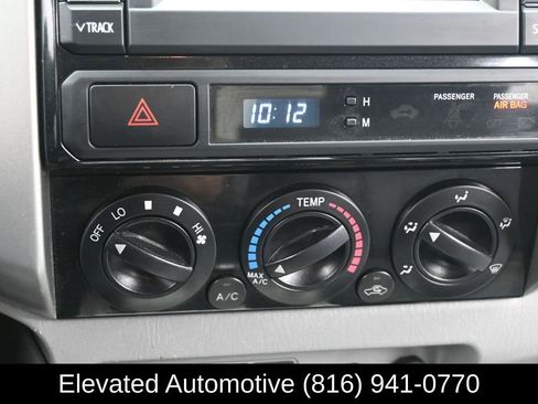 Used 2013 Toyota Tacoma PreRunner w/ TRD Sport Pkg RWD image 18