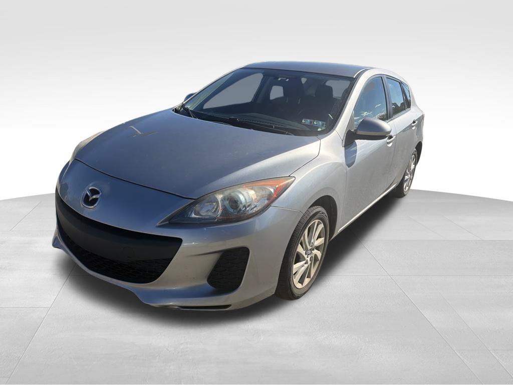 Used 2013 MAZDA MAZDA3 i Touring FWD image 2