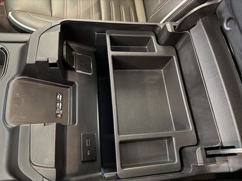 Used 2022 GMC Sierra 1500 AT4X image 28