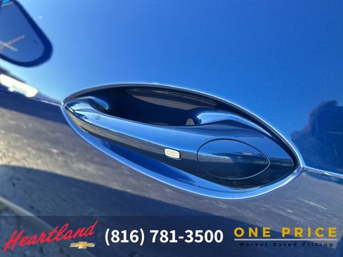 Used 2024 Chevrolet Trax LT w/ Driver Confidence Package image 14