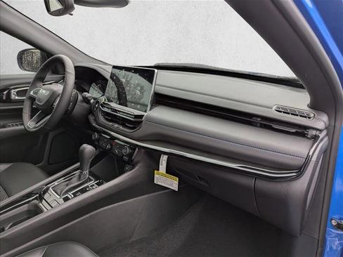 New 2026 Jeep Compass Latitude image 26