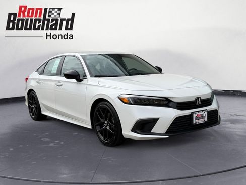 Certified 2024 Honda Civic Sport image 1