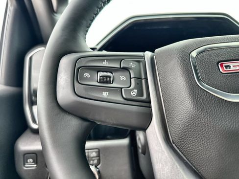 New 2026 GMC Sierra 1500 SLT AWD/4WD image 31