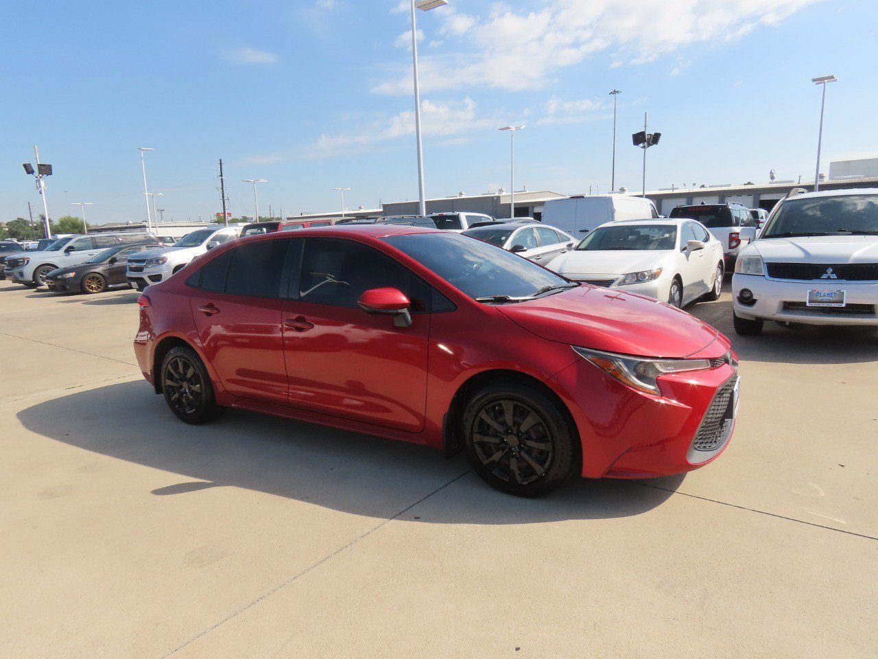 Used 2020 Toyota Corolla LE FWD image 7