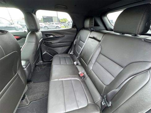 Used 2024 Chevrolet TrailBlazer RS image 22