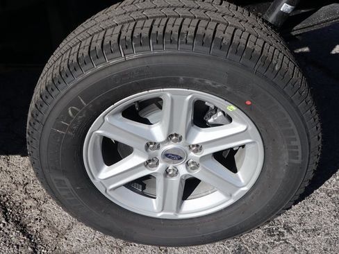 New 2025 Ford F150 XLT w/ Equipment Group 302A MID image 26