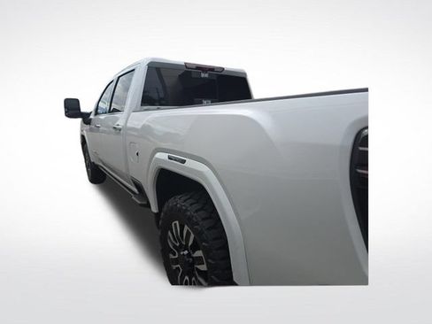 Used 2025 GMC Sierra 2500 Denali Ultimate AWD/4WD image 5