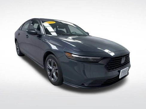 Used 2023 Honda Accord EX image 2