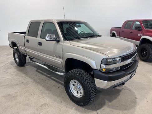 Used 2002 Chevrolet Silverado 2500 LS AWD/4WD image 5