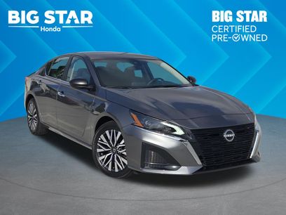 Used 2025 Nissan Altima 2.5 SV