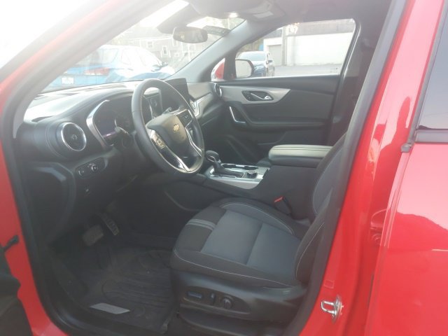 Used 2023 Chevrolet Blazer LT FWD image 9
