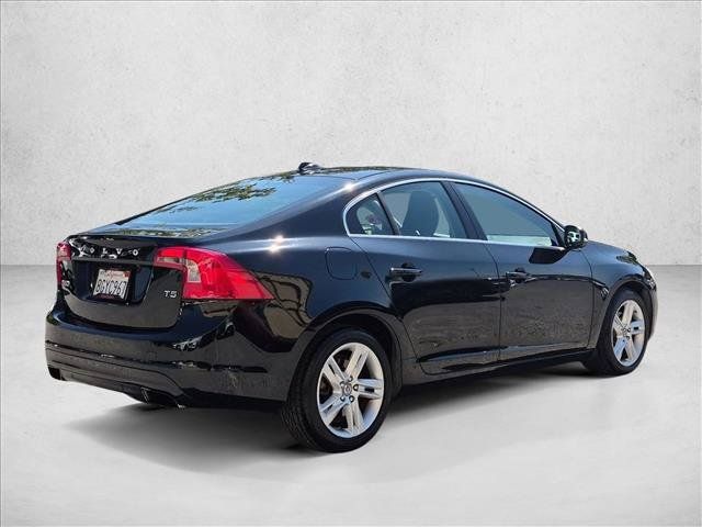 Used 2015 Volvo S60 T5 Platinum w/ Climate Package FWD image 5