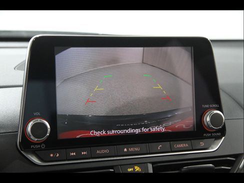 Used 2023 Nissan Altima 2.5 SV FWD image 12