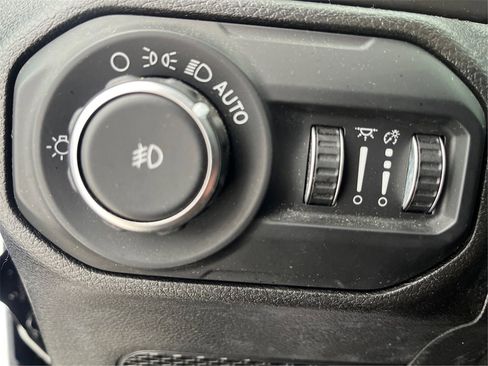 Used 2020 Jeep Wrangler Rubicon image 18