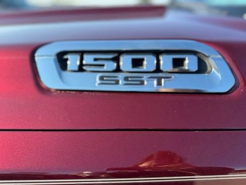 Certified 2025 RAM 1500 Big Horn AWD/4WD image 7