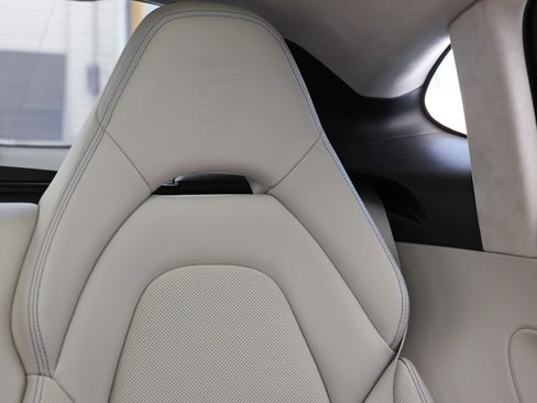 Used 2023 Porsche Panamera Turbo S image 18