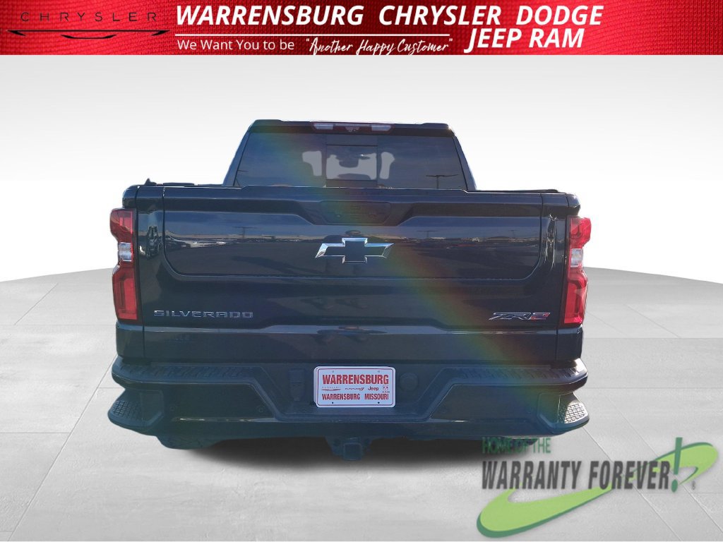 Used 2023 Chevrolet Silverado 1500 ZR2 w/ Technology Package AWD/4WD image 5