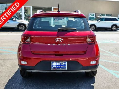 Certified 2023 Hyundai Venue Limited FWD image 5