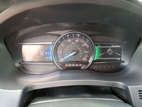 Used 2019 Ford Explorer XLT w/ Equipment Group 202A image 21