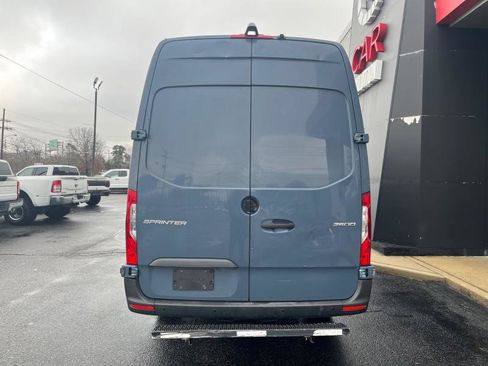Used 2019 Mercedes-Benz Sprinter 170 image 5