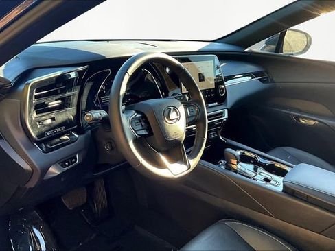Used 2025 Lexus RX 350 FWD image 12